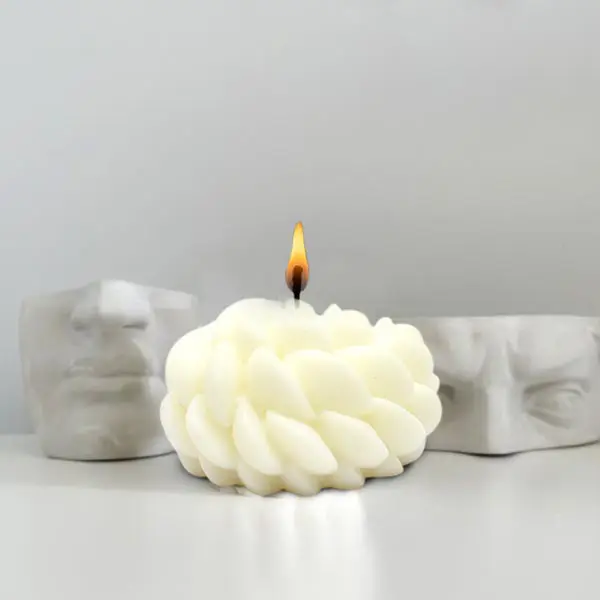 Santa Ana Flower Candle