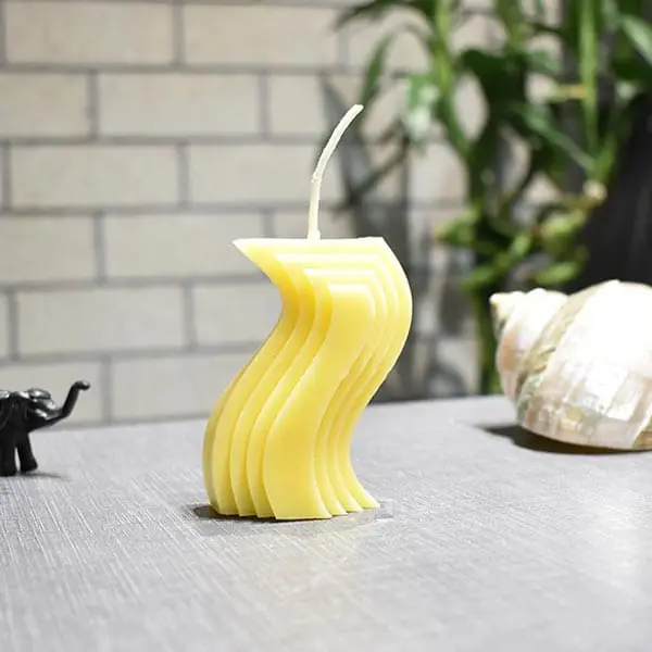 Wave Shape Candle