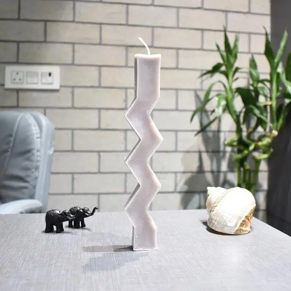 Zig Zag Candle