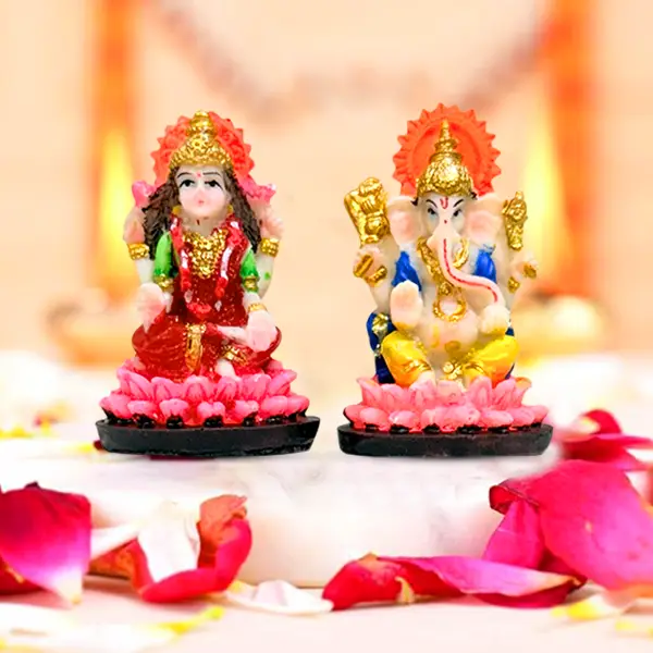 Flower Lakshmi Ganesh Murti